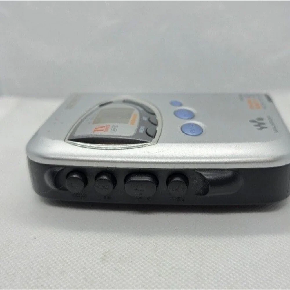 Sony Walkman WM-FX290 Portable Cassette Player FM AM TV Weather Band